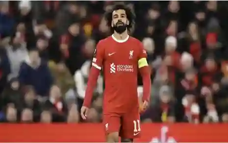 ليفربول يحسم صفقة انتقال محمد صلاح للهلال